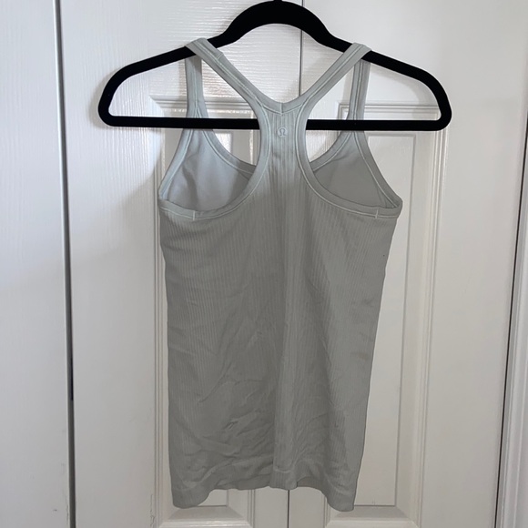 Lululemon eb to street tank top - Picture 2 of 3